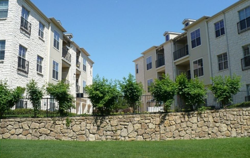 Spicewood Crossing Apartments